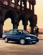 Ford Escort Masquerade Saloon 1996 года (UK)